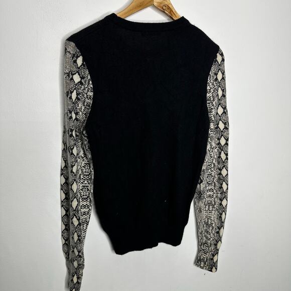 Equipment Femme $325 Cashmere Crewneck Sweater Reptile Snake Print Size M - Picture 9 of 11